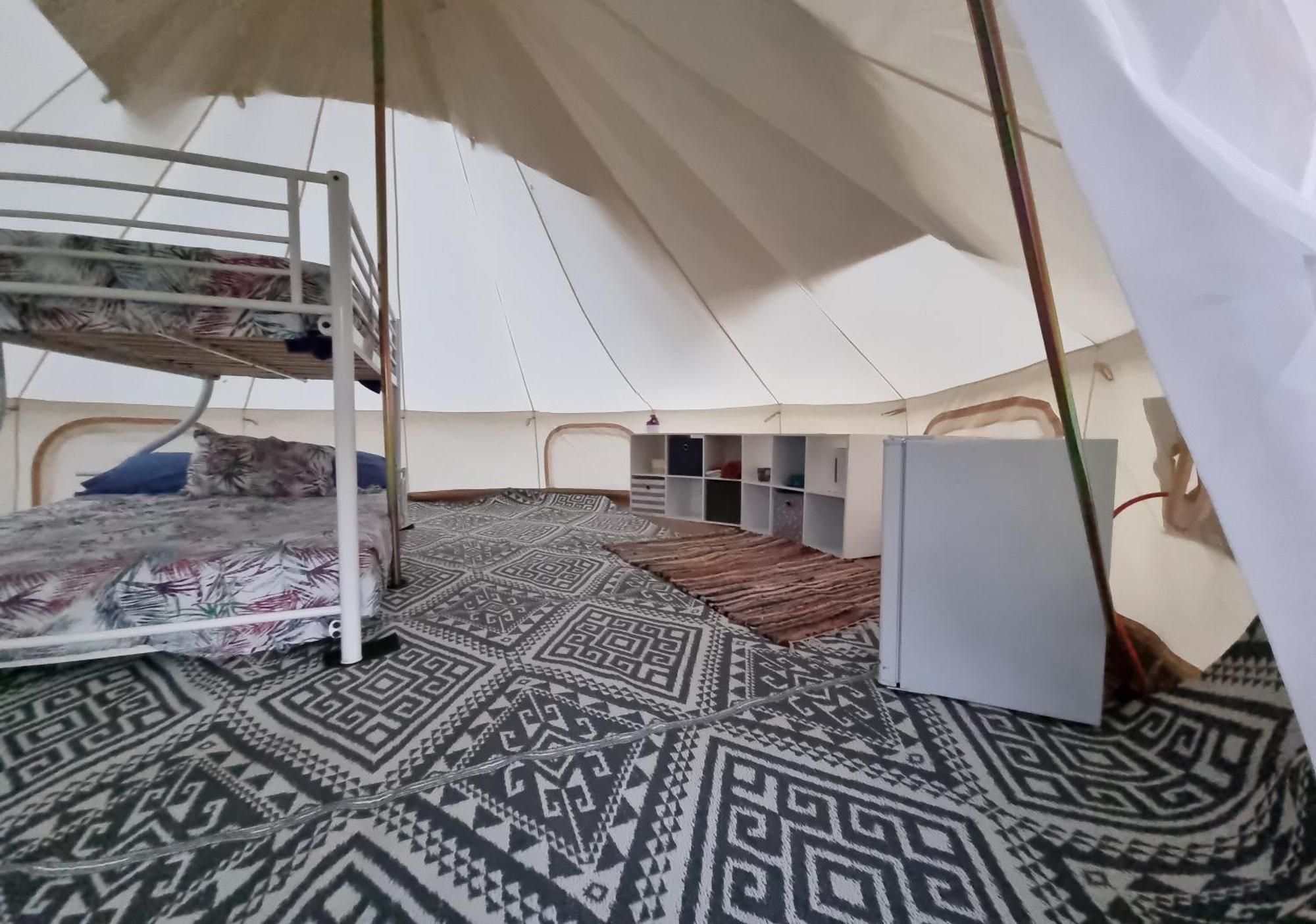 Linga Longa Spiritual Retreat Apartment Curra Exterior photo